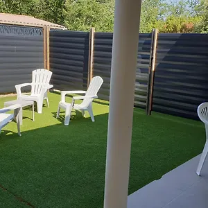  Ferienhaus Le Paradis Acquis